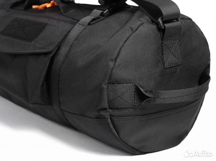 Спортивная сумка черная