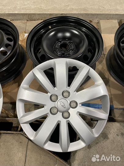 Штампы с колпаками R16 Chevrolet Cruze
