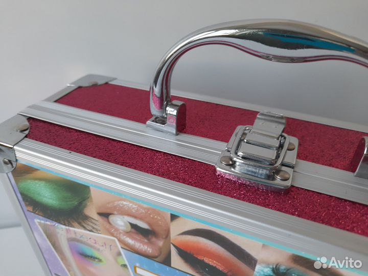 Розовый чемоданчик детской косметики Tik Tok