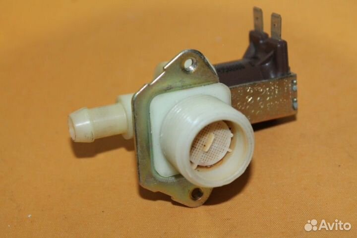 Клапан подачи воды Siemens 165598 бу. 4289