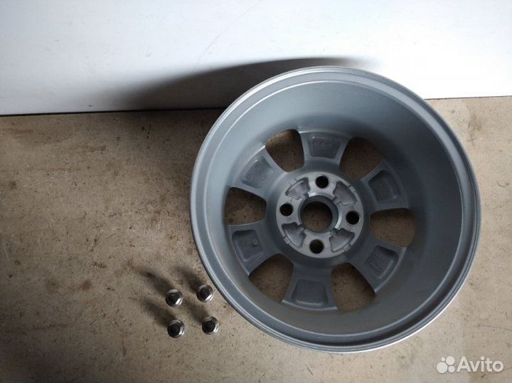 Диск колесный литой Ford Fiesta VII 2008