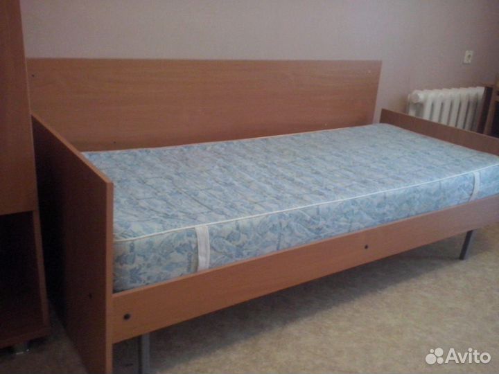 Продам кровать бу