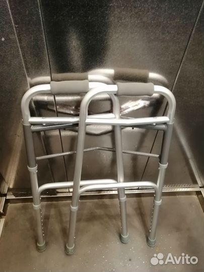 Ходунки для взрослых