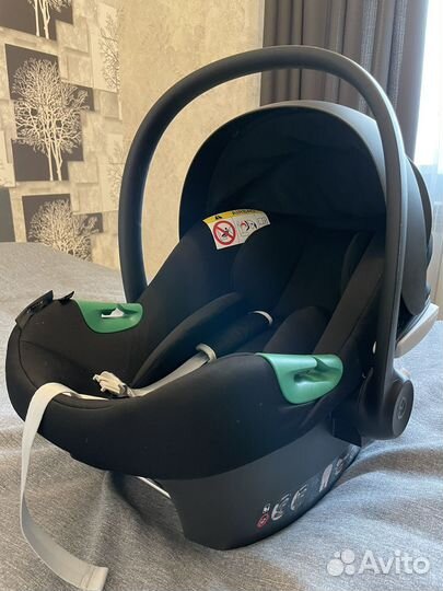 Автокресло Cybex Aton B2 i-Size