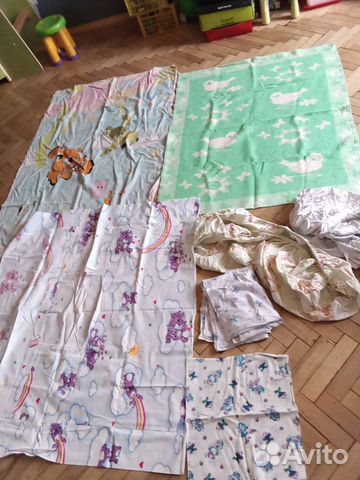 Одеяло, простыни, пододеяльник, наволочки детские