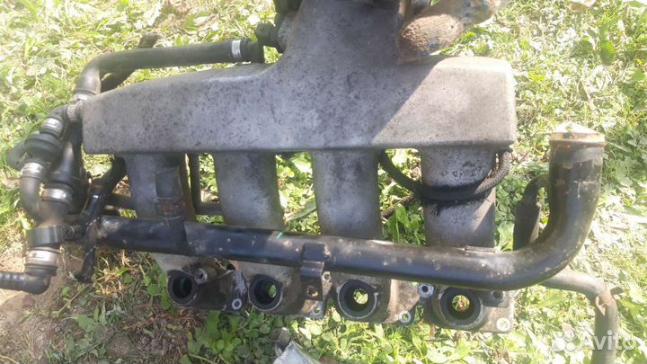 Впускной колектор на ауди фольксваген с дроселем