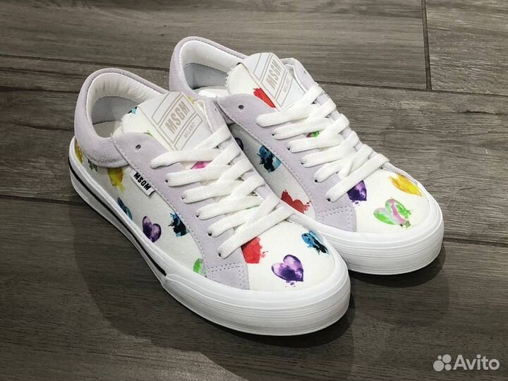 Кроссовки женские 36 размер