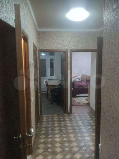 3-к. квартира, 70 м², 3/20 эт.