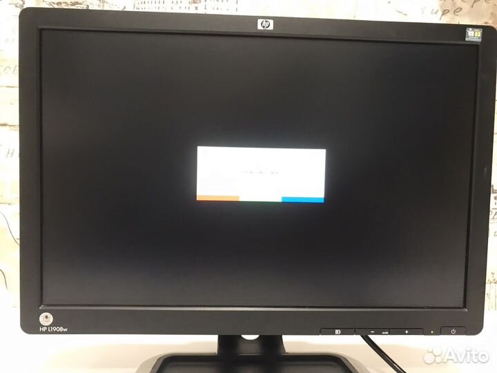 Монитор hp L1908w