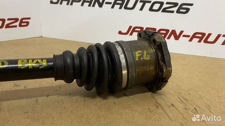 Привод передний левый Volkswagen Polo BKY