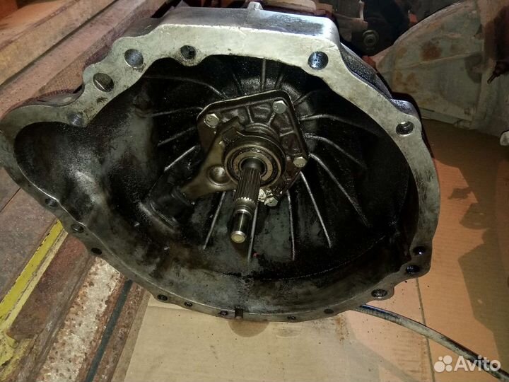 Коробка передач Nissan Terrano ll td27t