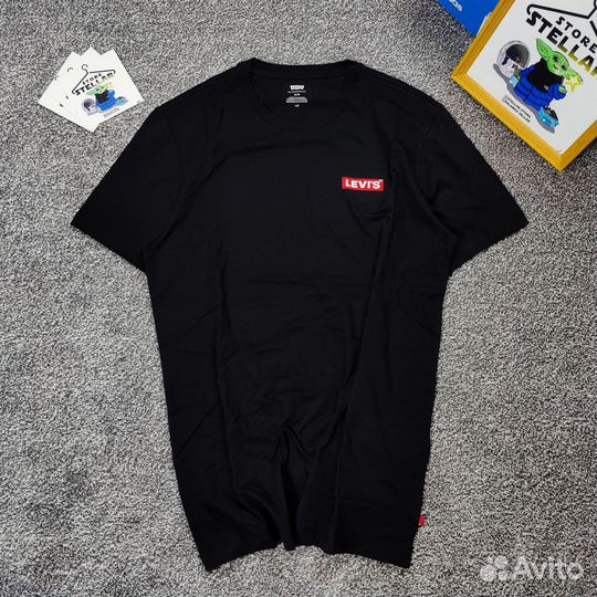Футболка Levis