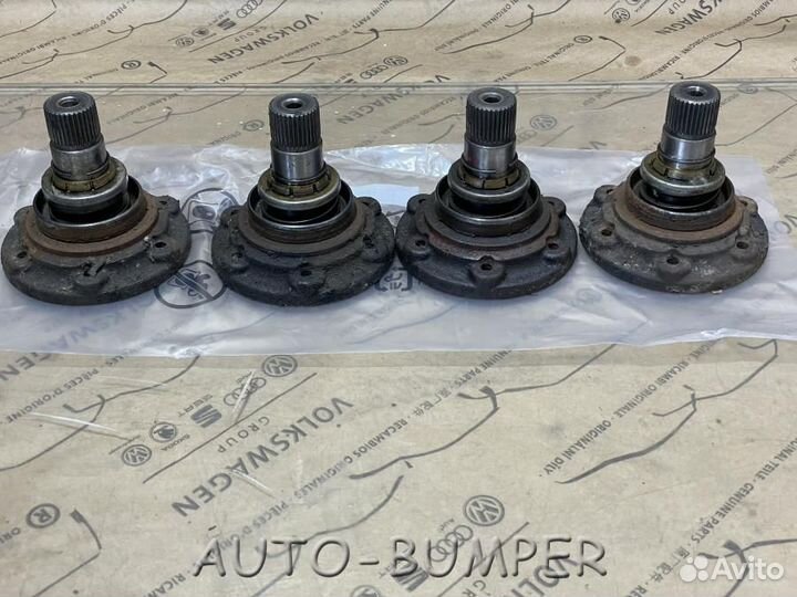 VAG Фланец привода передних колёс (Левый)