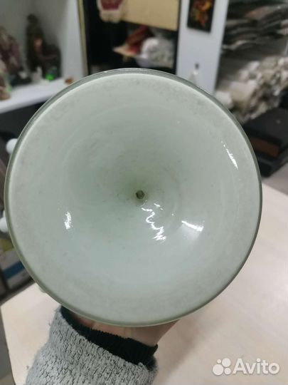 Ваза старинная Зелёное молочное стекло 19 век (Ч)