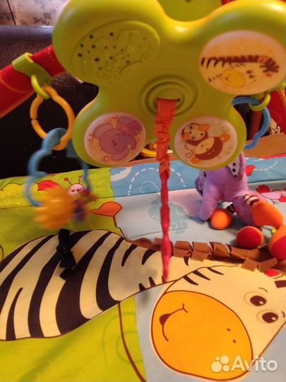 Развивающий коврик tiny love разноцветное сафари