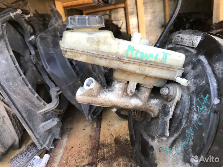 Главный тормозной цилиндр renault Megane 2