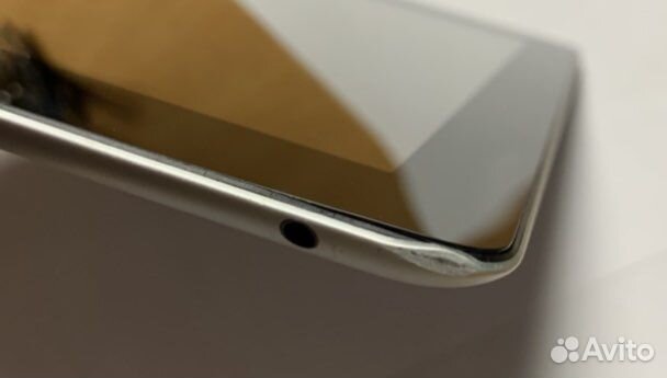 Планшет Apple iPad 4 A1458 Wi-Fi 16Gb