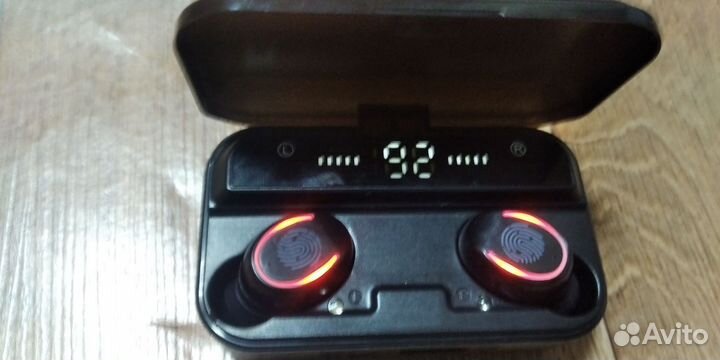 Беспроводные наушники