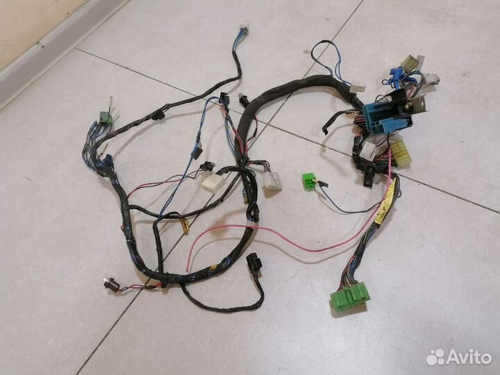 Проводка подторпедная GB08-67-030B Mazda 626 (GC)