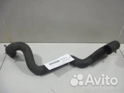 Патрубок системы охлаждения верхний L52 8кл renaul