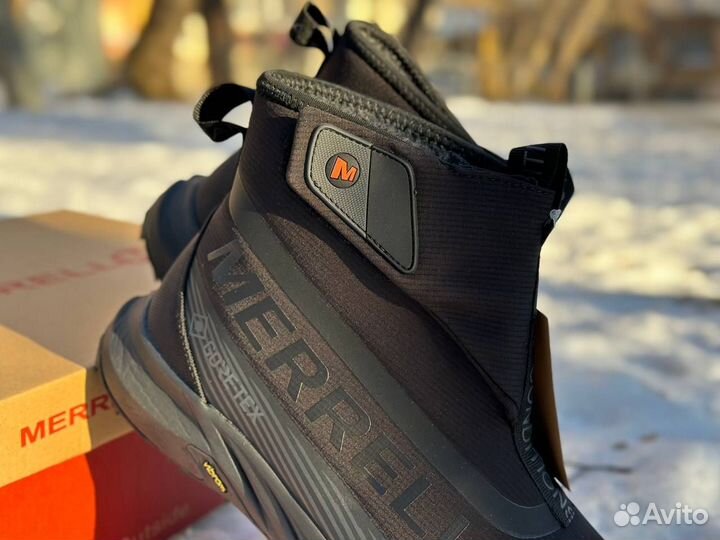 Мужские зимние кроссовки