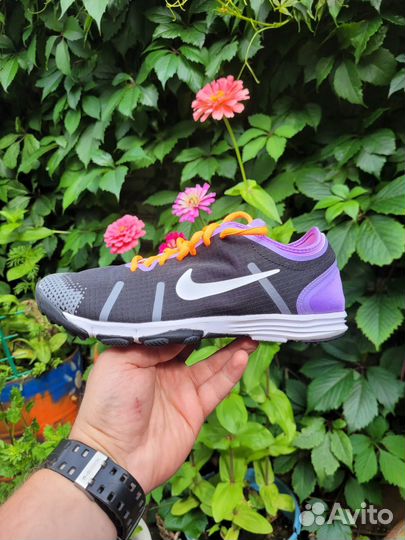 Кроссовки nike training оригинал новые