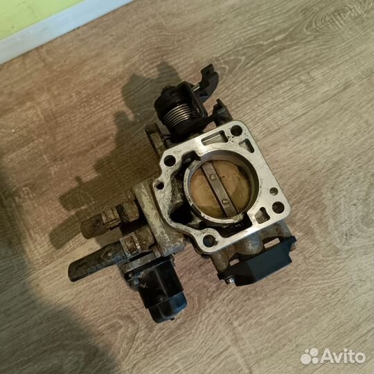 Дроссельная заслонка Geely MK 1.5 l