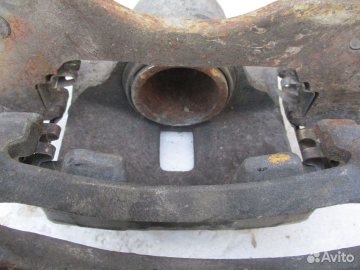 Хонда фит джас 2002-2008 суппорт левый