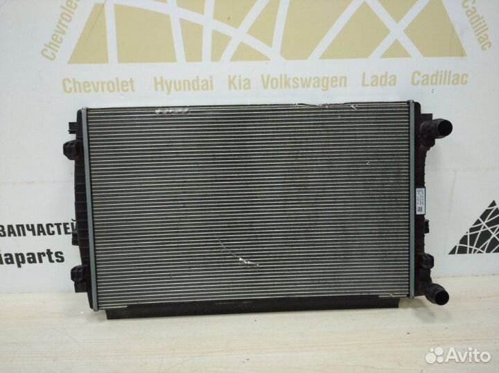Радиатор охлаждения двигателя Volkswagen Tiguan 2