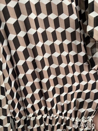 Шифоновое платье 46