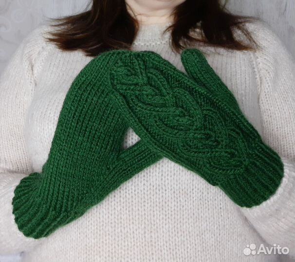 Варежки зимние женские