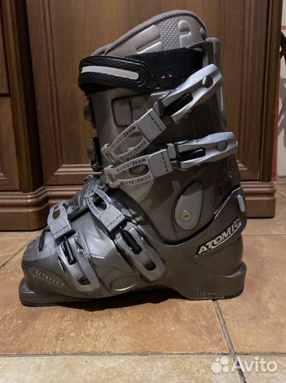 Горнолыжные ботинки atomic 24.0