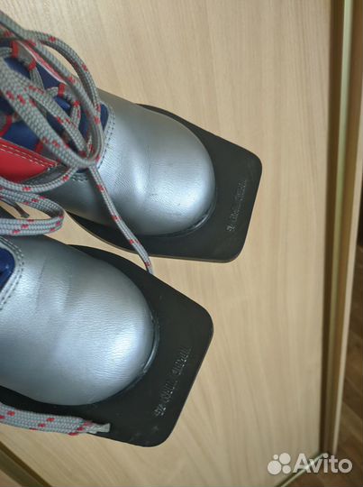 Лыжные ботинки 32 размер