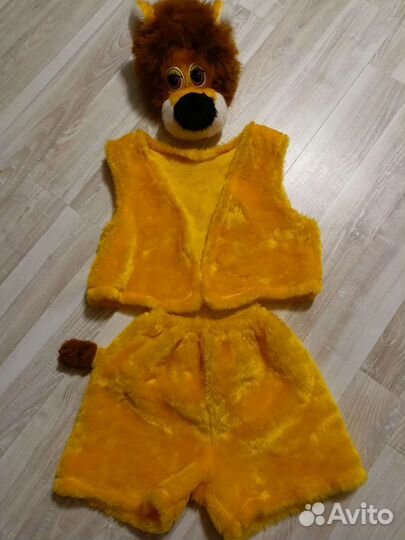 Новогодний костюм льва
