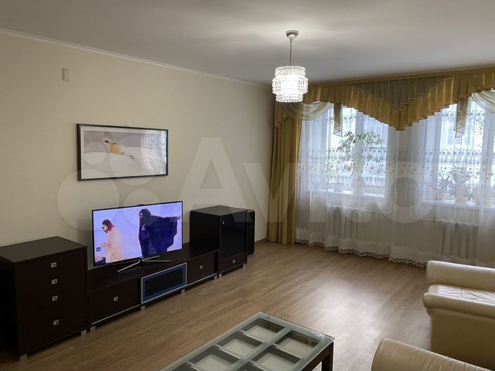 3-к. квартира, 87 м², 4/5 эт.