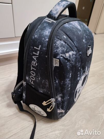 Школьный рюкзак