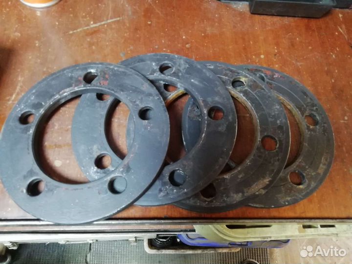 Продаю колесные Проставки на УАЗ