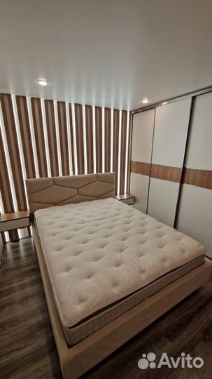 Спальный гарнитур