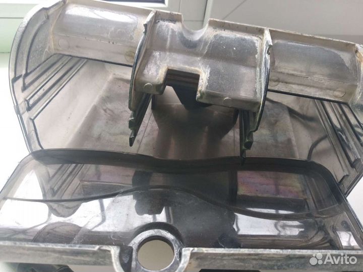 Очиститель фонтанного типа для аквариума б/ у