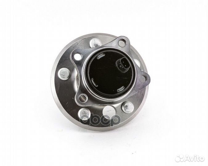 Ступица задняя в сборе с подшипником TO42045048