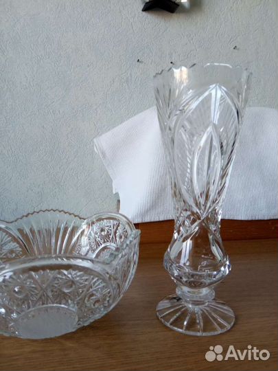 Хрустальные вазы и штоф
