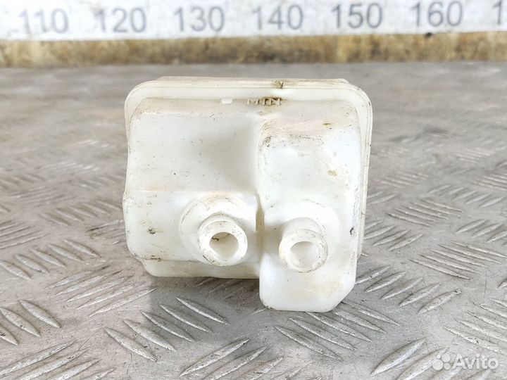 Бачок главного тормозного цилиндра Chery Amulet 20