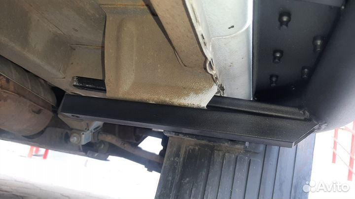 Пороги Нива 2121, Черные Эксклюзив