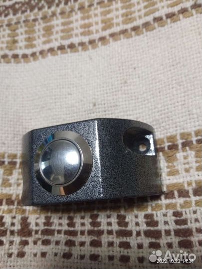 Кнопка выхода накладная