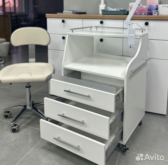 Тумба спейс для педикюра с уф обработкой