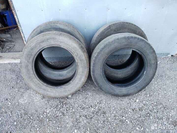 Продам резину 215/65 r16