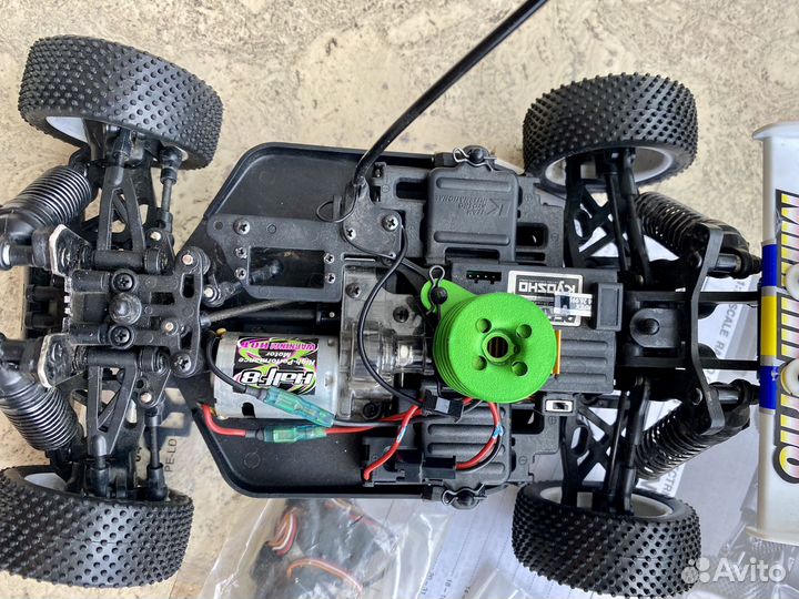 Машина радио Kyosho mini inferno