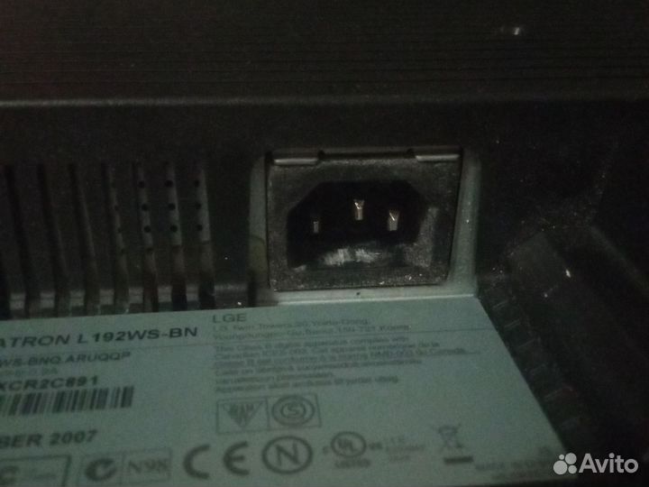 Монитор для компьютера LG