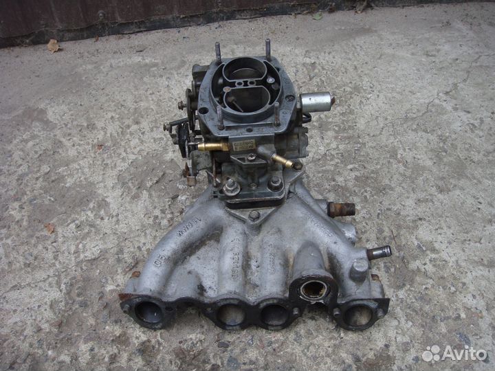Ауди коллектор впуск 4 цилиндров карбюратор 08
