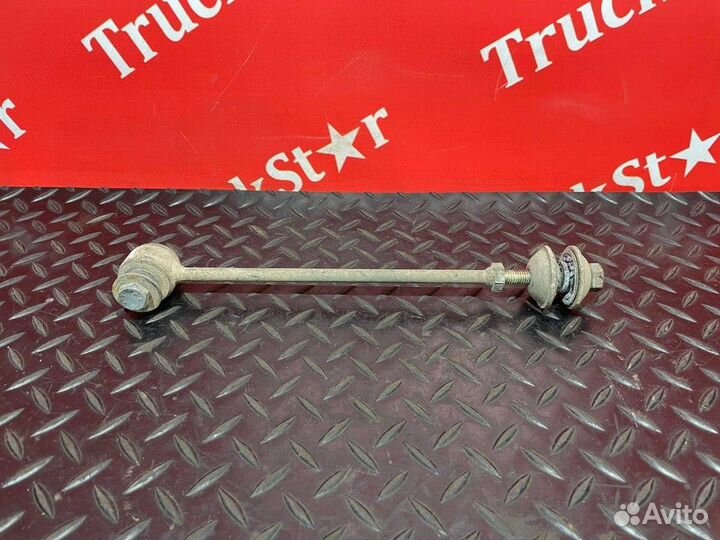 Кронштейн радиатора Man TGA, Man TGS, Man TGX